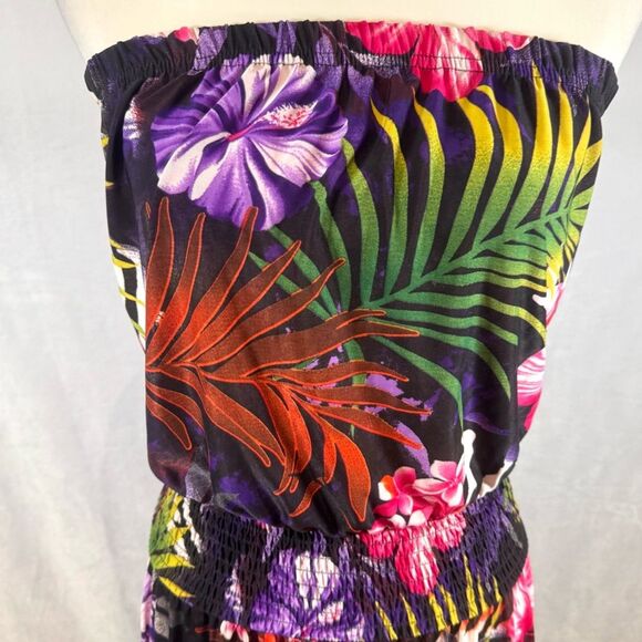 Beautiful tropical floral print smocked strapless maxi dress size medium - Picture 2 of 6